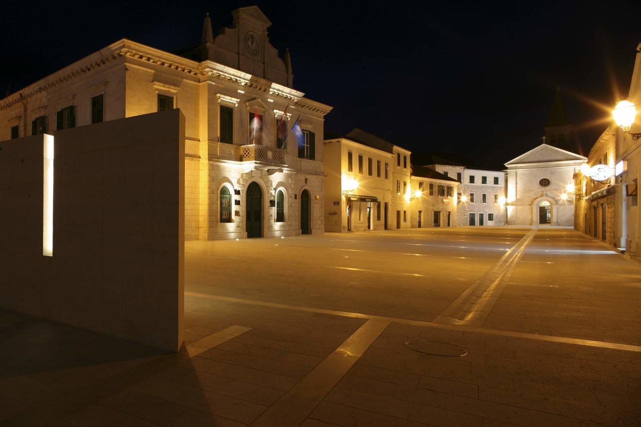 Hotel Merlot Opuzen  Exterior photo